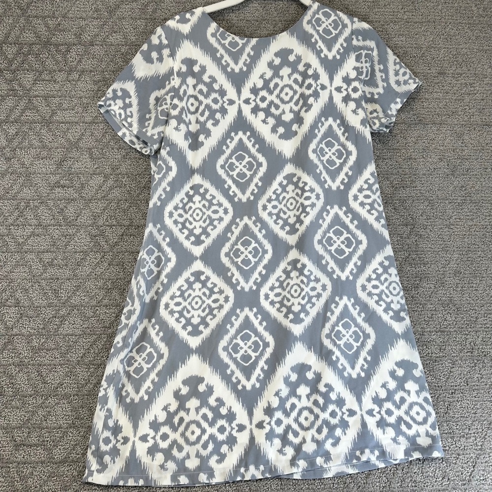 Lulus Women Size L Grey White Ikat Print Short Sleeve Shift Dress - Picture 1 of 5